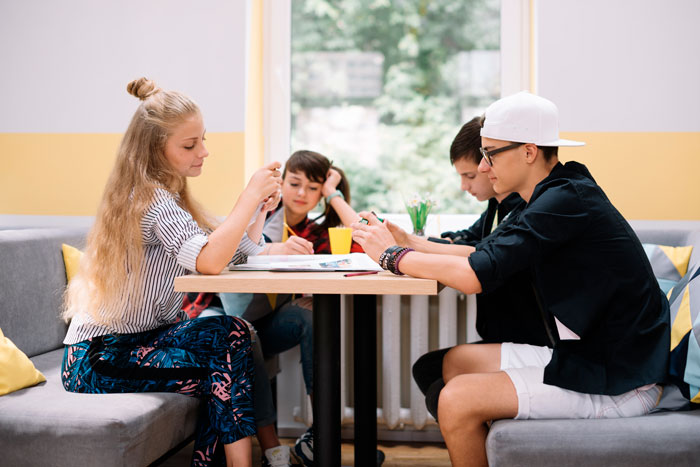 Christian Teen Implies She’s Better Than Her Friends, Friend Tells Her To Shut It Christian Teen Implies She’s Better Than Her Friends, Friend Tells Her To Shut It