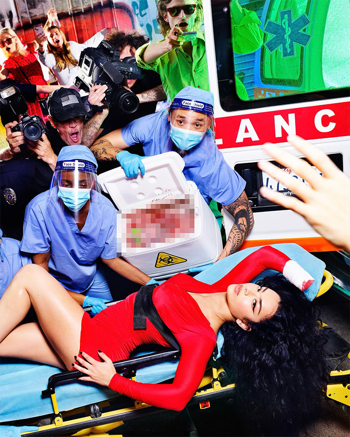 “Delete That”: Charli XCX Slammed For “Insensitive” Photo After Taylor Swift Yoga Class Attack “Delete That”: Charli XCX Slammed For “Insensitive” Photo After Taylor Swift Yoga Class Attack