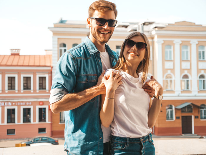 Stepdaughter Insults Woman's Wedding Dress, Creates Drama After She Gives It To Future DIL Stepdaughter Insults Woman's Wedding Dress, Creates Drama After She Gives It To Future DIL