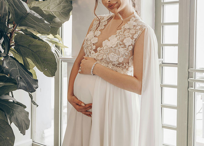 "Did I Maybe Overstep?": Woman Tells Friend To Call Off Wedding, Gets Dragged Online "Did I Maybe Overstep?": Woman Tells Friend To Call Off Wedding, Gets Dragged Online