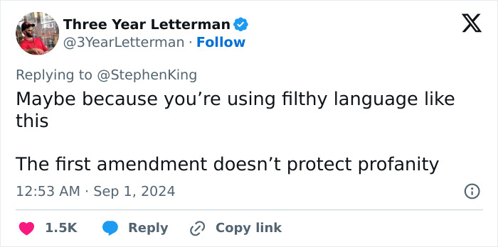 “You’re Lying”: Stephen King Sparks Debate With Outrage Over Florida “Banning” 23 Of His Books “You’re Lying”: Stephen King Sparks Debate With Outrage Over Florida “Banning” 23 Of His Books