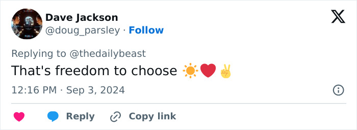 Elle Macpherson Reveals Why She Refused Chemotherapy Seven Years After Cancer Diagnosis Elle Macpherson Reveals Why She Refused Chemotherapy Seven Years After Cancer Diagnosis