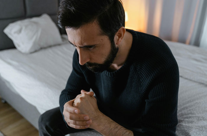 Woman Refuses To Wake BF Up In The Morning, He Almost Loses His Job Over It Woman Refuses To Wake BF Up In The Morning, He Almost Loses His Job Over It