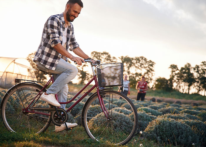 Person Secretly Adds Expensive Items To Woman’s Shopping Bill To Give Her Bad Karma Back Person Secretly Adds Expensive Items To Woman’s Shopping Bill To Give Her Bad Karma Back