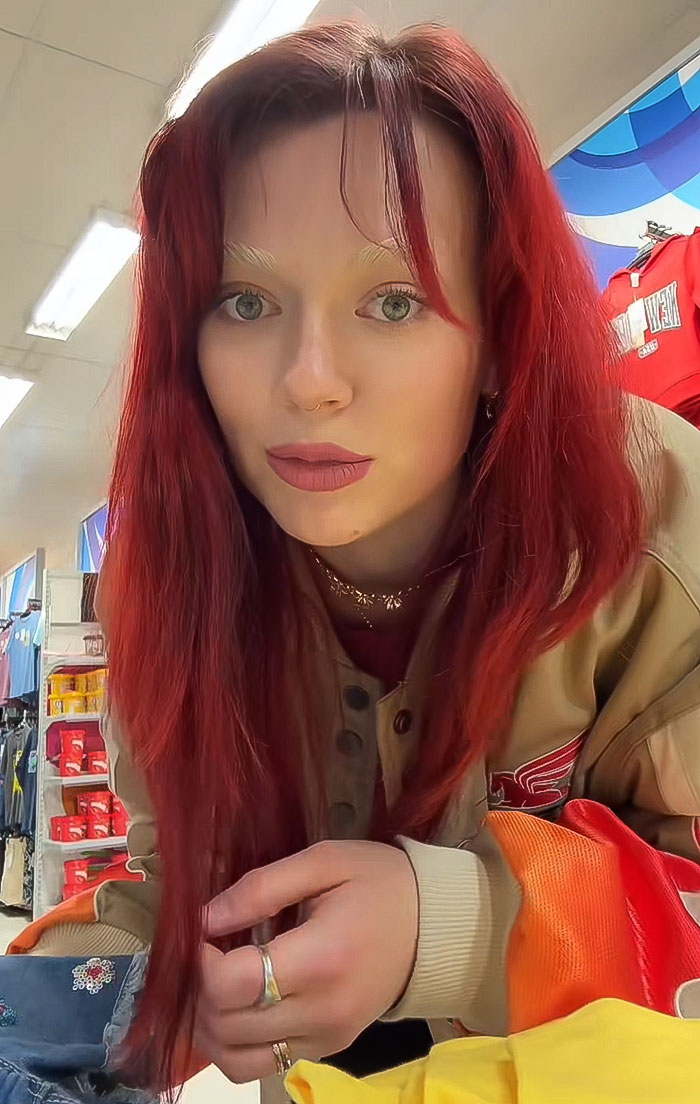 Retailer Faces Backlash After Mom’s Viral Post On Inadequate Clothing Choices For Little Girls Retailer Faces Backlash After Mom’s Viral Post On Inadequate Clothing Choices For Little Girls