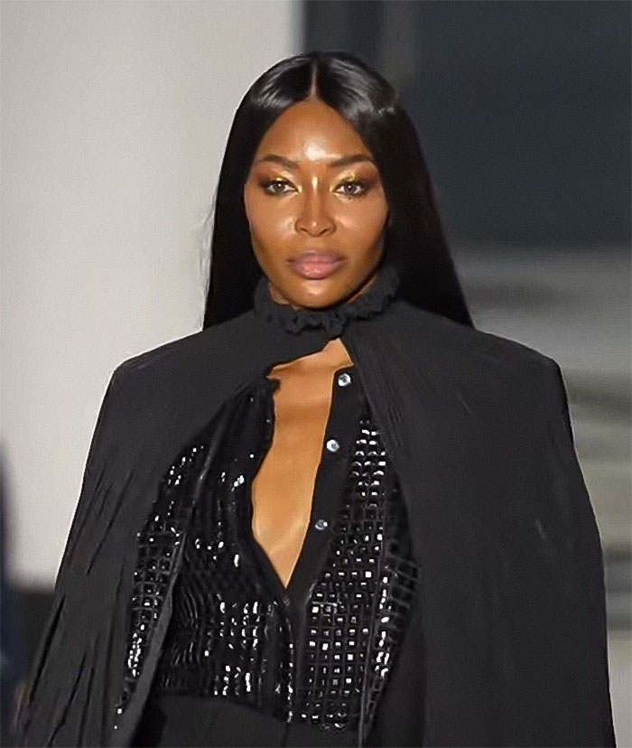 “The Other Woman”: Naomi Campbell Hits Back At Vogue’s Anna Wintour At Harlem Fashion Show “The Other Woman”: Naomi Campbell Hits Back At Vogue’s Anna Wintour At Harlem Fashion Show