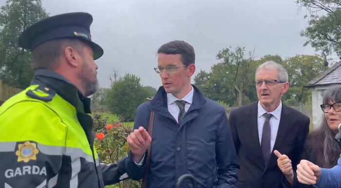 Teacher Arrested Again Outside School That Sacked Him For Refusing To Accept Transgender Student Teacher Arrested Again Outside School That Sacked Him For Refusing To Accept Transgender Student