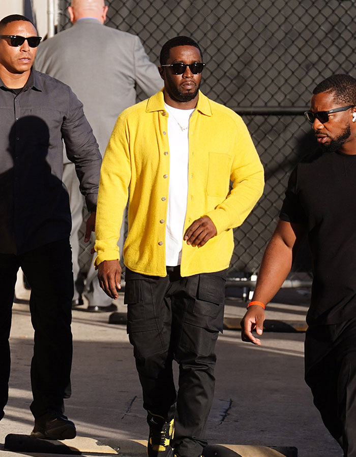 50 Cent Trolls Diddy After Raid Revealed ‘1,000 Bottles Of Lube’ In Trafficking Case 50 Cent Trolls Diddy After Raid Revealed ‘1,000 Bottles Of Lube’ In Trafficking Case