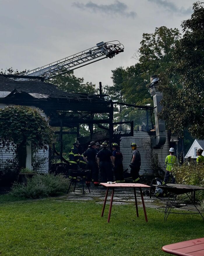 The Whole Town Teamed Up To Help A Couple After Venue Burns Down Hours Before Their Wedding The Whole Town Teamed Up To Help A Couple After Venue Burns Down Hours Before Their Wedding