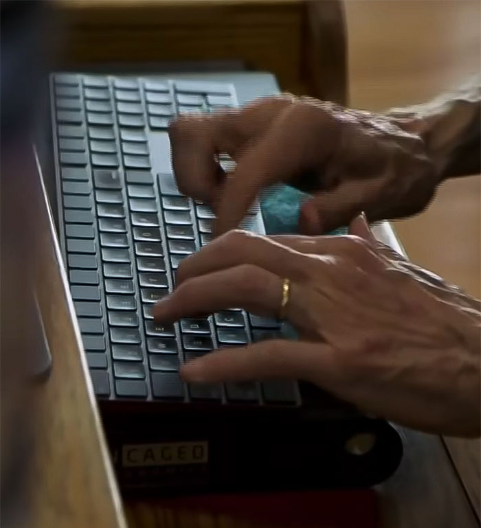 “You’re Lying”: Stephen King Sparks Debate With Outrage Over Florida “Banning” 23 Of His Books “You’re Lying”: Stephen King Sparks Debate With Outrage Over Florida “Banning” 23 Of His Books