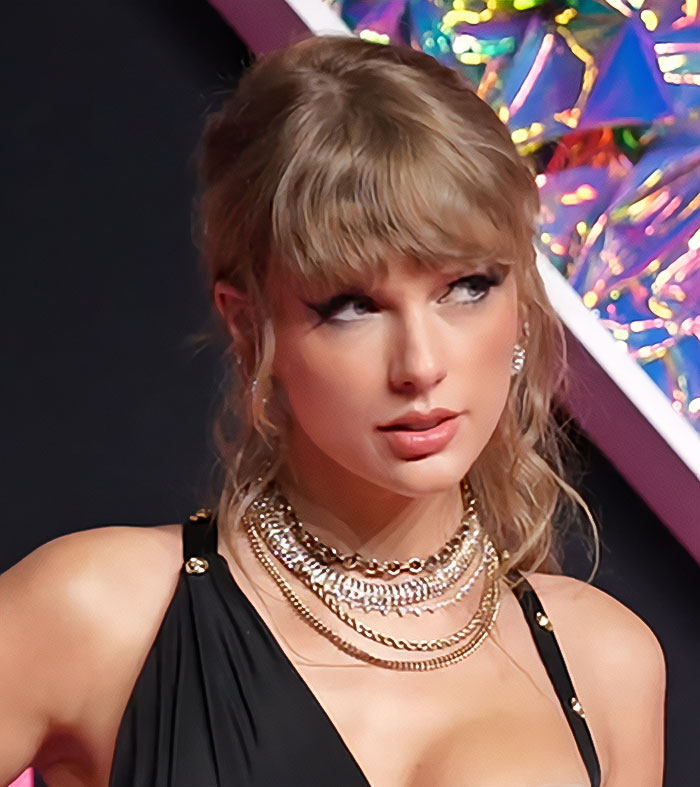 "She Had 20 Years to Heal": Taylor Swift's Alleged Classmate Sparks Fury with Bullying Claims "She Had 20 Years to Heal": Taylor Swift's Alleged Classmate Sparks Fury with Bullying Claims