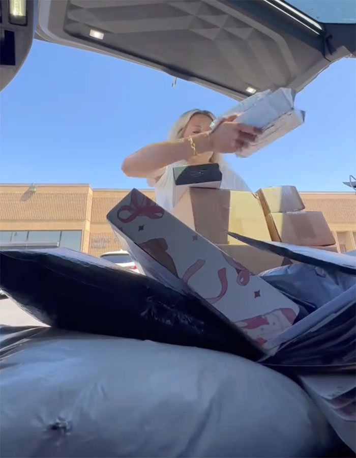 "You Made His Day": People Praise Woman Who Apologized To Mailman With A Surprise Basket "You Made His Day": People Praise Woman Who Apologized To Mailman With A Surprise Basket