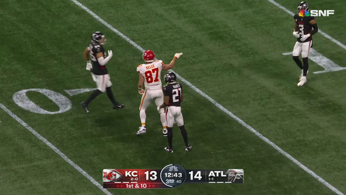 Travis Kelce Looks Miserable On Chiefs Bench After Taylor Swift Skipped The Game Travis Kelce Looks Miserable On Chiefs Bench After Taylor Swift Skipped The Game