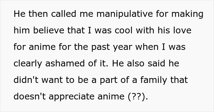 Woman Sees Just How Manipulative Her BF Really Is After Anime Pillow Tears Them Apart Woman Sees Just How Manipulative Her BF Really Is After Anime Pillow Tears Them Apart
