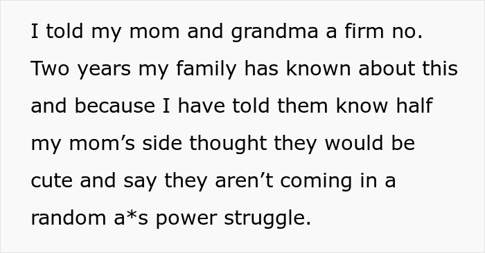 25 Guests Start Complaining Over This Bride's Halloween Wedding Theme, She Cancels Their Invites 25 Guests Start Complaining Over This Bride's Halloween Wedding Theme, She Cancels Their Invites