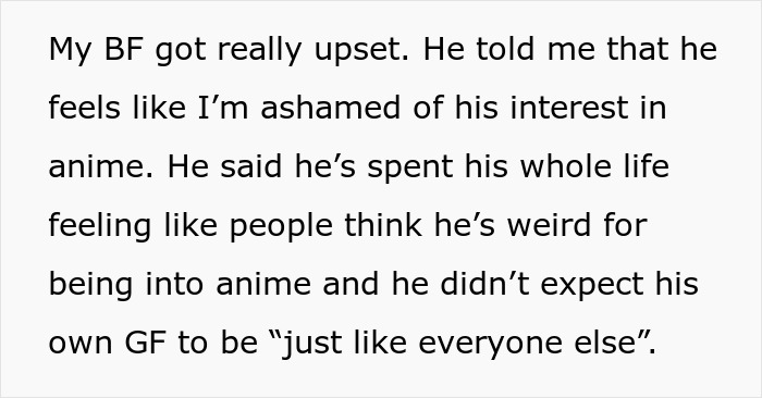 Woman Sees Just How Manipulative Her BF Really Is After Anime Pillow Tears Them Apart Woman Sees Just How Manipulative Her BF Really Is After Anime Pillow Tears Them Apart