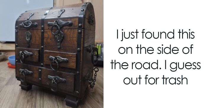 50 Times People Found The Most Amazing Things While Shopping Secondhand