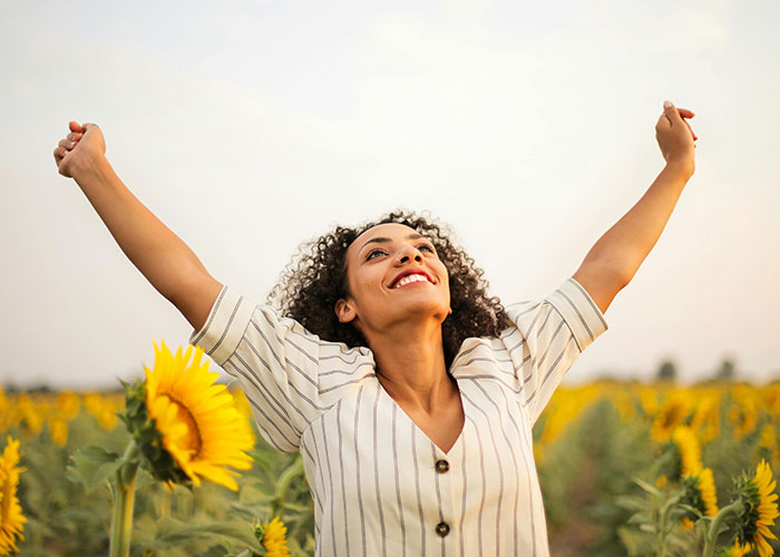 Cheating Man Goes On A Business Trip, Returns Home To An Empty House After Fiancée Finds Out Cheating Man Goes On A Business Trip, Returns Home To An Empty House After Fiancée Finds Out