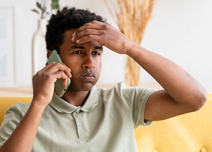 Cheating Man Goes On A Business Trip, Returns Home To An Empty House After Fiancée Finds Out Cheating Man Goes On A Business Trip, Returns Home To An Empty House After Fiancée Finds Out