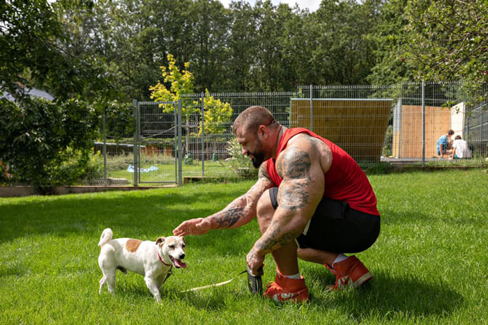 World’s “Most Monstrous Bodybuilder” Who Ate Seven Meals A Day Passes Away At 36 World’s “Most Monstrous Bodybuilder” Who Ate Seven Meals A Day Passes Away At 36