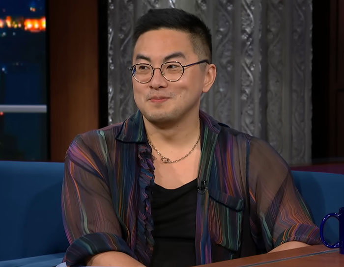 Sydney Sweeney Was “Begging” For Jokes About Her Breasts For SNL Appearance, Says Bowen Yang Sydney Sweeney Was “Begging” For Jokes About Her Breasts For SNL Appearance, Says Bowen Yang