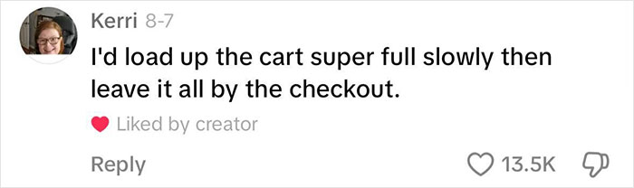 Walgreens Shopper Says Staff “Threatened” And “Stalked” Her After She Violated The “Dress Code” Walgreens Shopper Says Staff “Threatened” And “Stalked” Her After She Violated The “Dress Code”