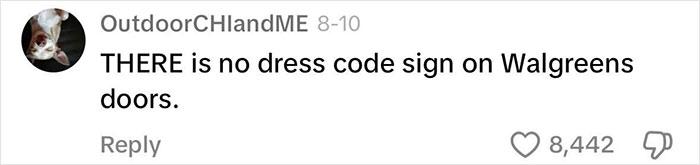 Walgreens Shopper Says Staff “Threatened” And “Stalked” Her After She Violated The “Dress Code” Walgreens Shopper Says Staff “Threatened” And “Stalked” Her After She Violated The “Dress Code”