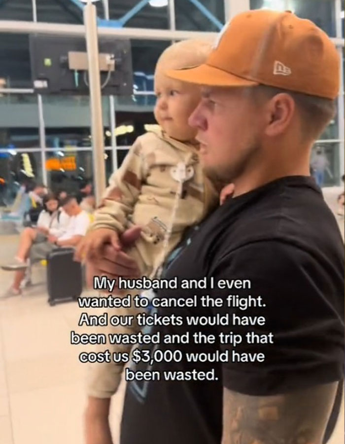 Baby With 104°F Fever Taken On An International Flight, Netizens Slam Parents Baby With 104°F Fever Taken On An International Flight, Netizens Slam Parents