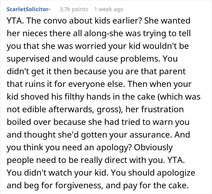 Wedding Drama Ensues After 4YO Ruins Cake With His Hands, Bride Kicks Out Mom, Her Husband And Kid Wedding Drama Ensues After 4YO Ruins Cake With His Hands, Bride Kicks Out Mom, Her Husband And Kid
