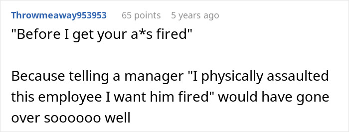 “I Don’t Work Here, Lady”: Karen Wrongly Assumes Customer Is An Employee, Physically Hurts Her “I Don’t Work Here, Lady”: Karen Wrongly Assumes Customer Is An Employee, Physically Hurts Her