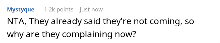 25 Guests Start Complaining Over This Bride's Halloween Wedding Theme, She Cancels Their Invites 25 Guests Start Complaining Over This Bride's Halloween Wedding Theme, She Cancels Their Invites