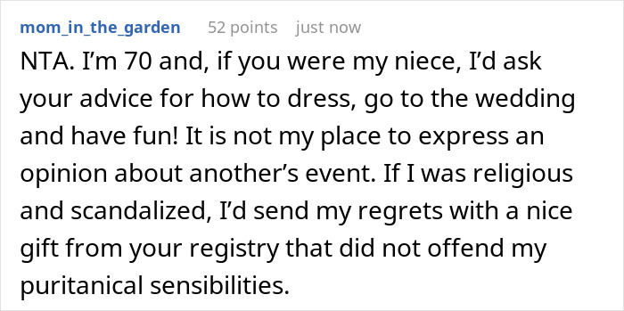 25 Guests Start Complaining Over This Bride's Halloween Wedding Theme, She Cancels Their Invites 25 Guests Start Complaining Over This Bride's Halloween Wedding Theme, She Cancels Their Invites