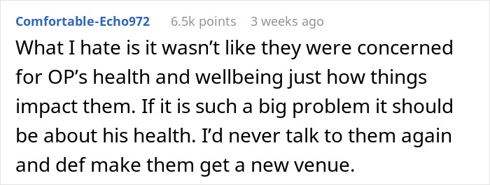 Brother Is Uninvited From Wedding For Being An "Addict", He Then Cancels Free Venue In Response Brother Is Uninvited From Wedding For Being An "Addict", He Then Cancels Free Venue In Response