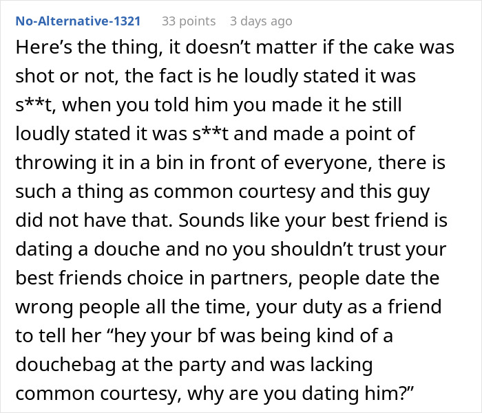 Woman Bakes Her Own B-Day Cake For Party, Friend's New BF Slams His Slice In The Trash Woman Bakes Her Own B-Day Cake For Party, Friend's New BF Slams His Slice In The Trash
