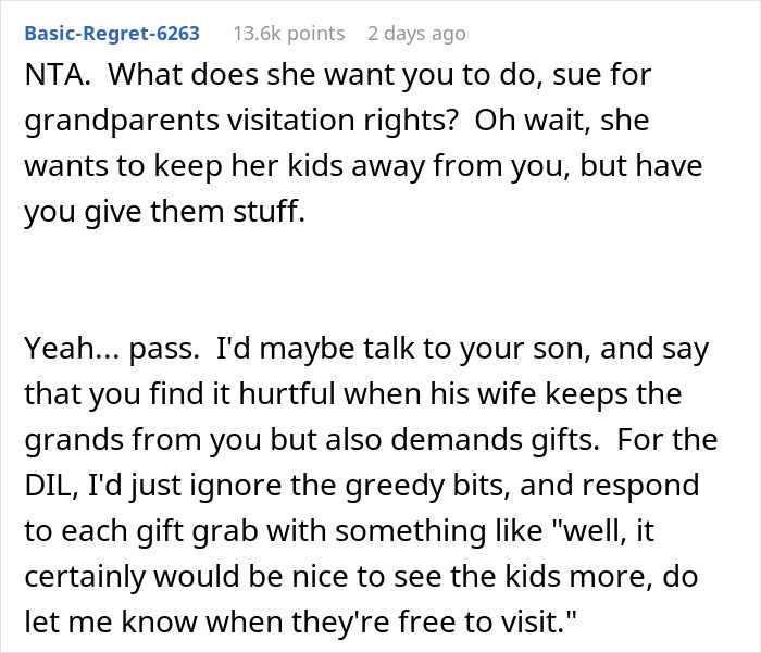 Comment discussing grandparents' relations with their grandkids, emphasizing gift dynamics and visitation issues. Comment discussing grandparents' relations with their grandkids, emphasizing gift dynamics and visitation issues.