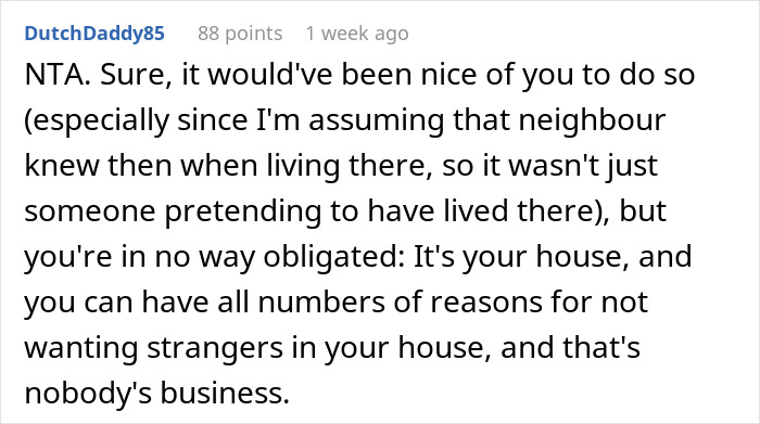 Ex-Homeowners Show Up To See Former House, Get A Reality Check When Woman Doesn't Let Them In Ex-Homeowners Show Up To See Former House, Get A Reality Check When Woman Doesn't Let Them In