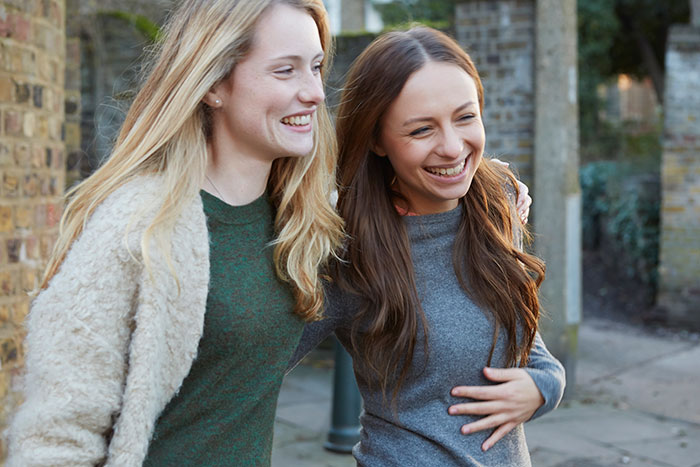 Woman Finds BF's Ex's Warning Note In His House, It Leads To Them Breaking Up Woman Finds BF's Ex's Warning Note In His House, It Leads To Them Breaking Up