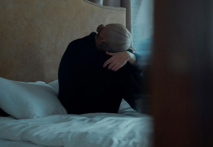 "I Know I'm Mentally Ill": 16YO's Mental Illness Ignored By Dad And Stepmom, She Lashes Out "I Know I'm Mentally Ill": 16YO's Mental Illness Ignored By Dad And Stepmom, She Lashes Out