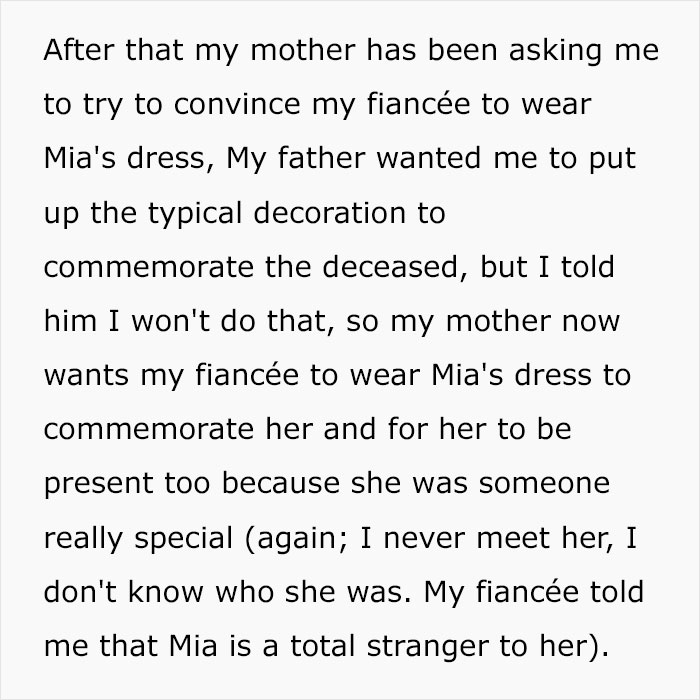 Dad Pressures His Soon-To-Be DIL To Wear His Late Wife’s Wedding Dress Decades After She Died Dad Pressures His Soon-To-Be DIL To Wear His Late Wife’s Wedding Dress Decades After She Died