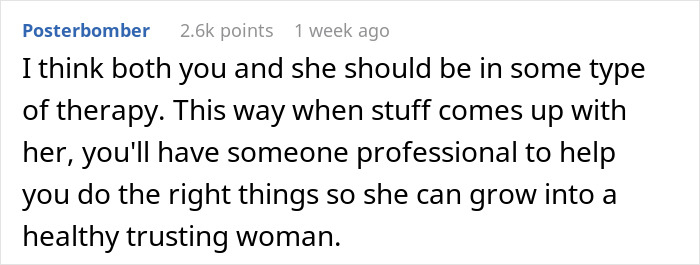“I Noticed A Smell”: Woman Finds Out Why Her Plants Are Dying, Her Life Turns Upside Down “I Noticed A Smell”: Woman Finds Out Why Her Plants Are Dying, Her Life Turns Upside Down