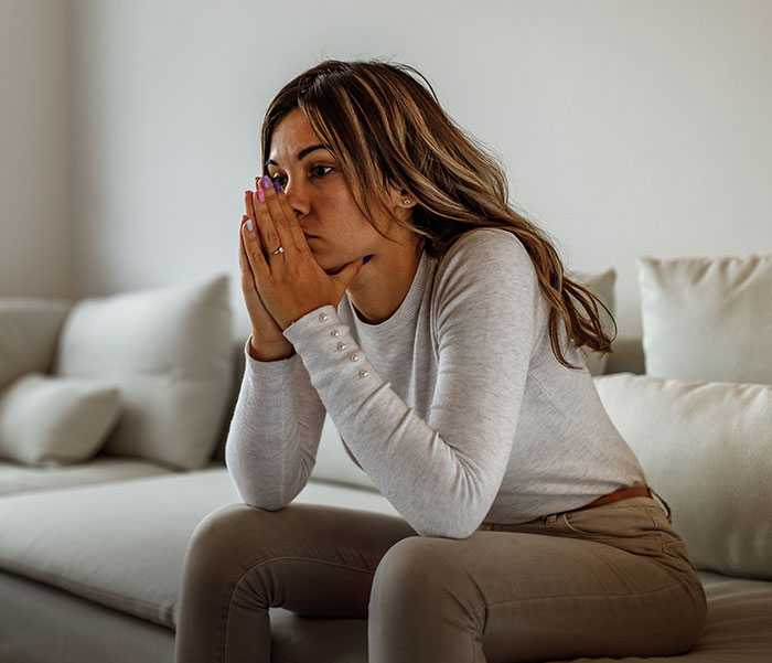 Woman Asks The Internet For Advice After Realizing Her Entire Marriage Was A Sham Woman Asks The Internet For Advice After Realizing Her Entire Marriage Was A Sham