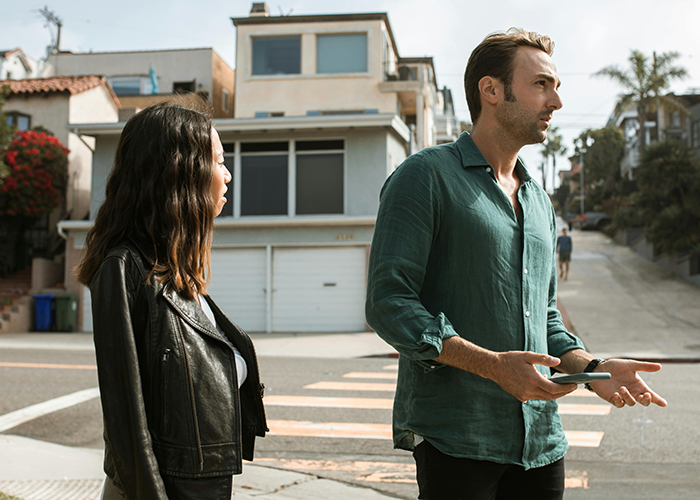 Wife Realizes Husband Doesn't Trust Her After Finding A Surprise In Her Car Wife Realizes Husband Doesn't Trust Her After Finding A Surprise In Her Car