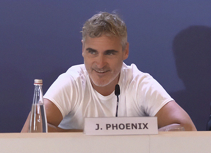 “Probably Shouldn’t Do This Again”: Joaquin Phoenix Followed “Horrible Diet” For “Joker” “Probably Shouldn’t Do This Again”: Joaquin Phoenix Followed “Horrible Diet” For “Joker”