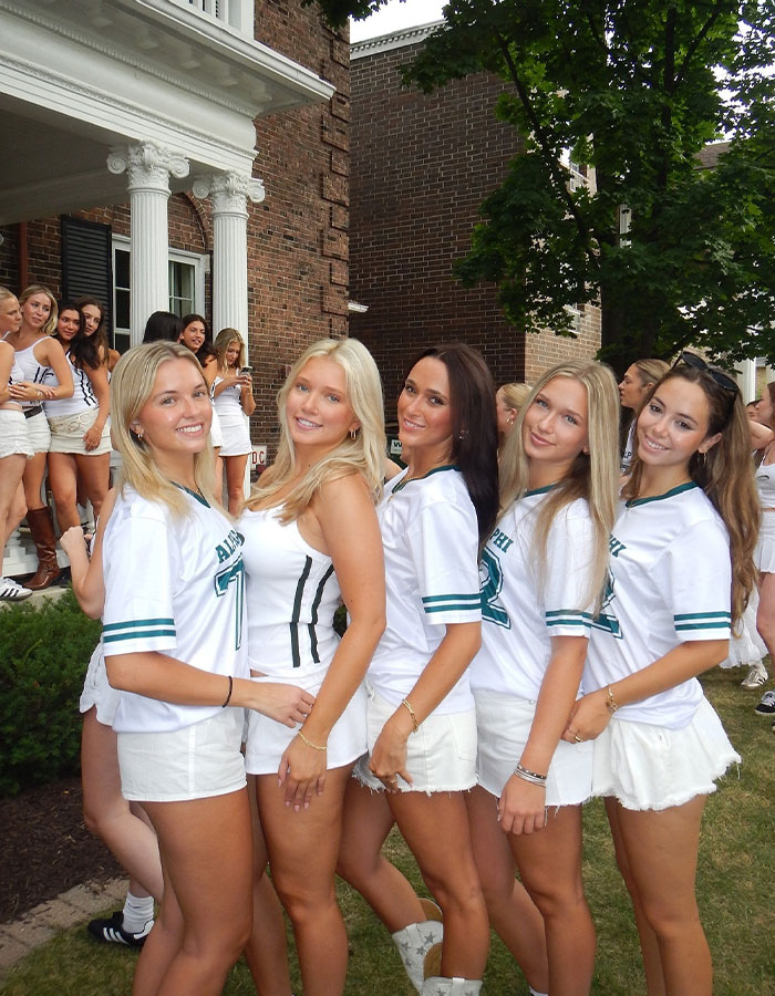 Wisconsin Sorority Breaks The Internet By Dancing To 'Jenny From The Block' In PJs Wisconsin Sorority Breaks The Internet By Dancing To 'Jenny From The Block' In PJs