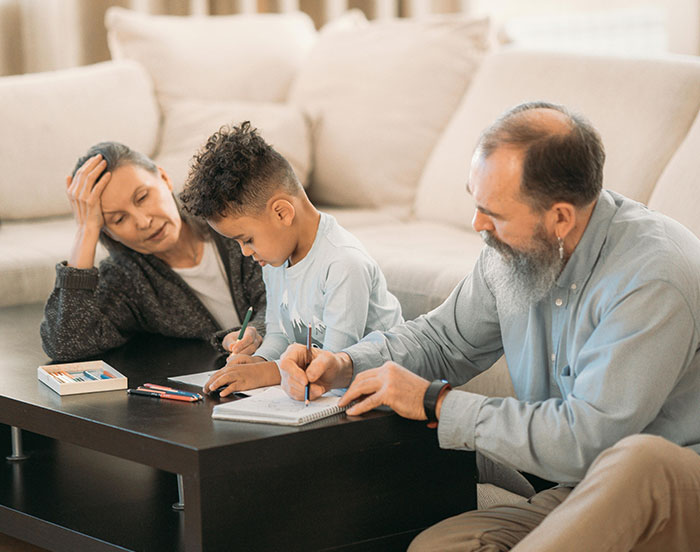 Woman Refuses To Take In Her Parents After They Regretted Pursuing Their Dream, Is Called Selfish Woman Refuses To Take In Her Parents After They Regretted Pursuing Their Dream, Is Called Selfish