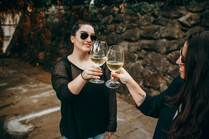 Woman Gets Drunk At Work Event, Exposes Ex-BF’s Bad Behavior To His Coworkers, He’s Furious Woman Gets Drunk At Work Event, Exposes Ex-BF’s Bad Behavior To His Coworkers, He’s Furious