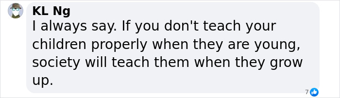 Netizens Praise Mom For Pouring Water On Son After His Pranks On Classmates Go Too Far Netizens Praise Mom For Pouring Water On Son After His Pranks On Classmates Go Too Far
