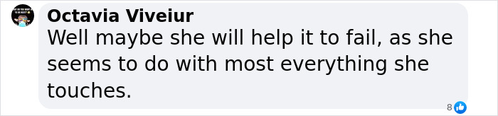 Awkward Moment As Oprah Interrupts Meghan Markle Mid-Speech During Book Store Opening Awkward Moment As Oprah Interrupts Meghan Markle Mid-Speech During Book Store Opening