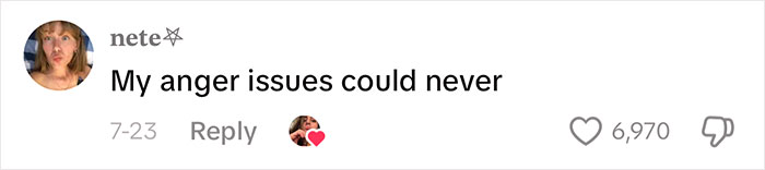 Woman Gets A Window Seat, But Doesn't Get To Enjoy It As A Man Keeps Invading Her Personal Space Woman Gets A Window Seat, But Doesn't Get To Enjoy It As A Man Keeps Invading Her Personal Space