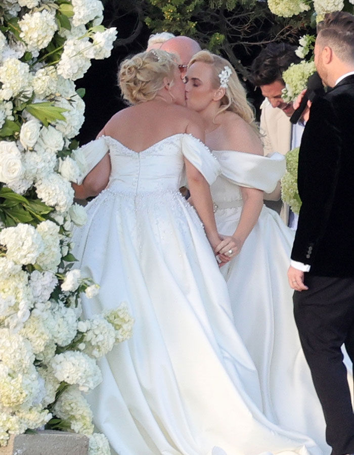 Rebel Wilson Marries Her “Disney Princess” Ramona Agruma Rebel Wilson Marries Her “Disney Princess” Ramona Agruma